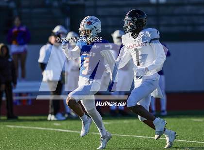 Thumbnail 1 in Eastlake @ Graham-Kapowsin (WIAA 4A Semi Final) photogallery.
