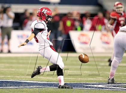 Thumbnail 2 in Carthage vs. Kilgore (UIL 3A Division 1 Final) photogallery.