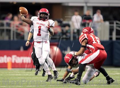 Thumbnail 2 in Carthage vs. Kilgore (UIL 3A Division 1 Final) photogallery.