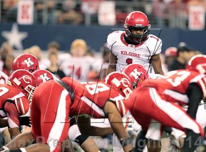 Thumbnail 1 in Carthage vs. Kilgore (UIL 3A Division 1 Final) photogallery.