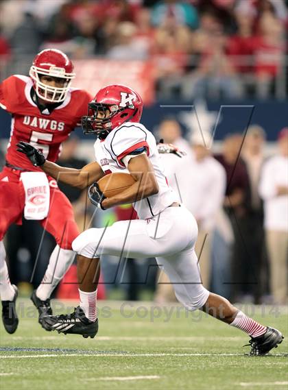 Thumbnail 1 in Carthage vs. Kilgore (UIL 3A Division 1 Final) photogallery.