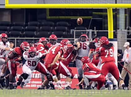 Thumbnail 3 in Carthage vs. Kilgore (UIL 3A Division 1 Final) photogallery.