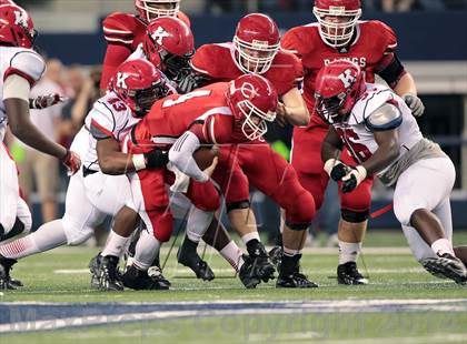Thumbnail 2 in Carthage vs. Kilgore (UIL 3A Division 1 Final) photogallery.