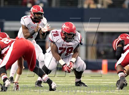 Thumbnail 1 in Carthage vs. Kilgore (UIL 3A Division 1 Final) photogallery.