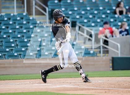 Thumbnail 1 in Centennial vs. Kellis photogallery.