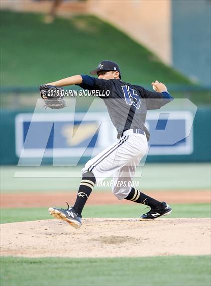 Thumbnail 1 in Centennial vs. Kellis photogallery.