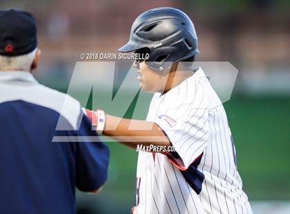 Thumbnail 2 in Centennial vs. Kellis photogallery.