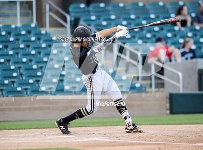Thumbnail 2 in Centennial vs. Kellis photogallery.