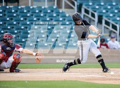 Thumbnail 1 in Centennial vs. Kellis photogallery.