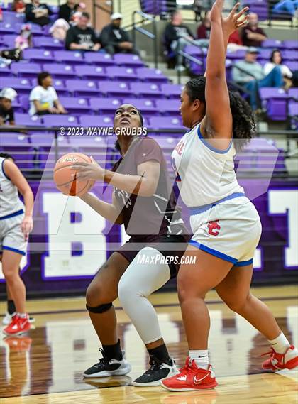 Thumbnail 2 in Jefferson vs. Sabine (UIL 3A Bi-District Playoff) photogallery.