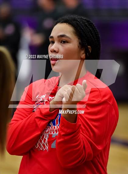 Thumbnail 2 in Jefferson vs. Sabine (UIL 3A Bi-District Playoff) photogallery.