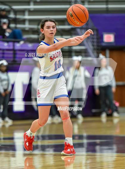 Thumbnail 1 in Jefferson vs. Sabine (UIL 3A Bi-District Playoff) photogallery.