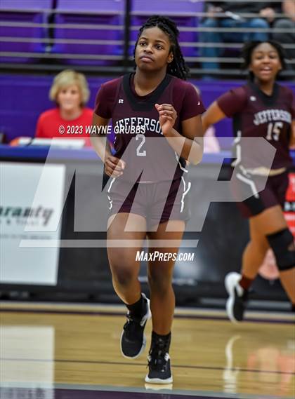 Thumbnail 2 in Jefferson vs. Sabine (UIL 3A Bi-District Playoff) photogallery.