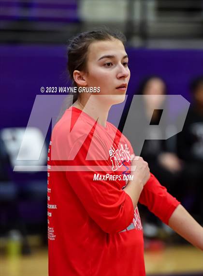 Thumbnail 1 in Jefferson vs. Sabine (UIL 3A Bi-District Playoff) photogallery.