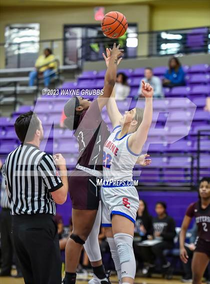 Thumbnail 3 in Jefferson vs. Sabine (UIL 3A Bi-District Playoff) photogallery.