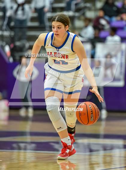 Thumbnail 3 in Jefferson vs. Sabine (UIL 3A Bi-District Playoff) photogallery.