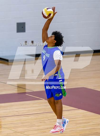 Thumbnail 1 in South Lakes @ Oakton (Concorde District Final) photogallery.