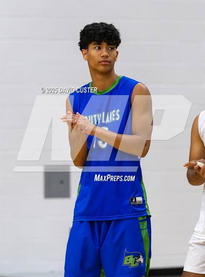 Thumbnail 2 in South Lakes @ Oakton (Concorde District Final) photogallery.