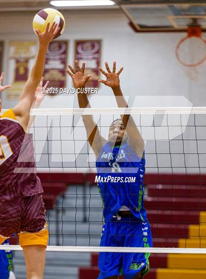 Thumbnail 2 in South Lakes @ Oakton (Concorde District Final) photogallery.