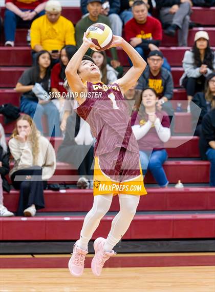 Thumbnail 1 in South Lakes @ Oakton (Concorde District Final) photogallery.