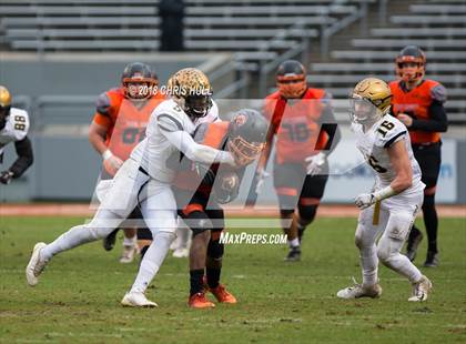 Thumbnail 1 in North Davidson vs. Shelby (NCHSAA 2AA Championship) photogallery.