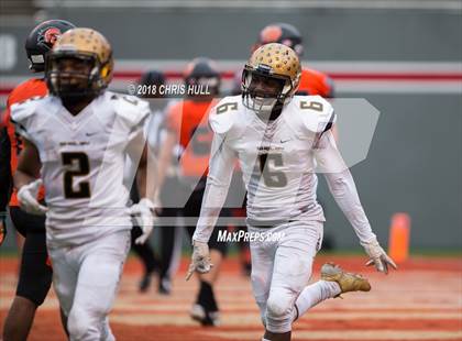 Thumbnail 2 in North Davidson vs. Shelby (NCHSAA 2AA Championship) photogallery.