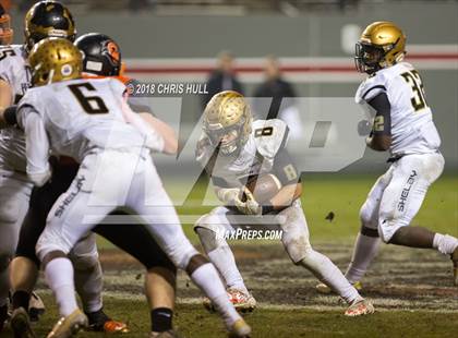 Thumbnail 2 in North Davidson vs. Shelby (NCHSAA 2AA Championship) photogallery.