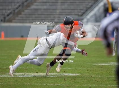 Thumbnail 3 in North Davidson vs. Shelby (NCHSAA 2AA Championship) photogallery.