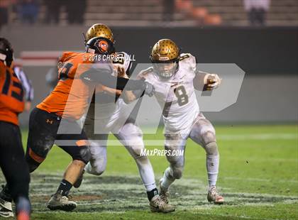 Thumbnail 1 in North Davidson vs. Shelby (NCHSAA 2AA Championship) photogallery.