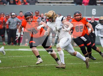 Thumbnail 2 in North Davidson vs. Shelby (NCHSAA 2AA Championship) photogallery.