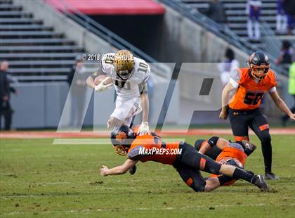 Thumbnail 2 in North Davidson vs. Shelby (NCHSAA 2AA Championship) photogallery.