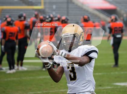 Thumbnail 3 in North Davidson vs. Shelby (NCHSAA 2AA Championship) photogallery.