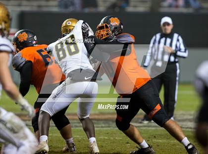 Thumbnail 1 in North Davidson vs. Shelby (NCHSAA 2AA Championship) photogallery.