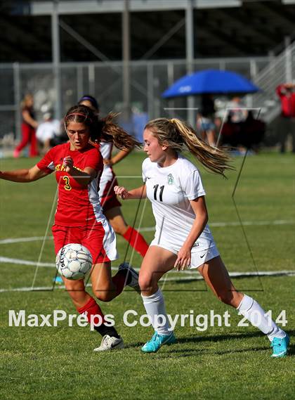 Thumbnail 2 in St. Francis @ Granite Bay (CIF SJS D1 Playoff) photogallery.