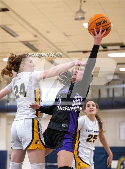Thumbnail 1 in Franklin vs Oak Ridge (Trojan Toss Up) photogallery.