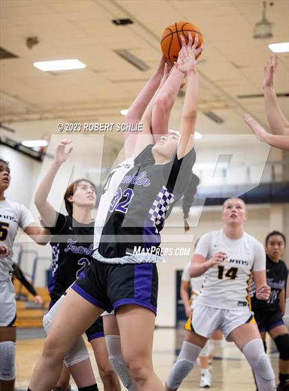 Thumbnail 2 in Franklin vs Oak Ridge (Trojan Toss Up) photogallery.
