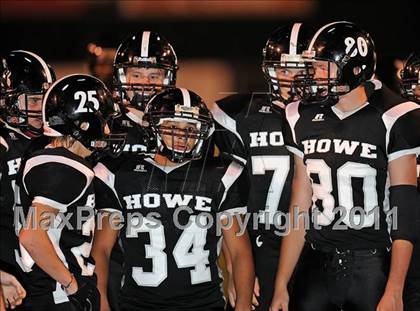 Thumbnail 2 in Chico vs. Howe photogallery.