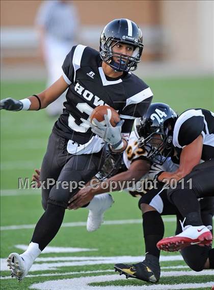 Thumbnail 1 in Chico vs. Howe photogallery.