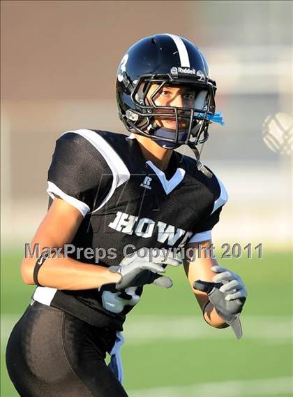 Thumbnail 2 in Chico vs. Howe photogallery.