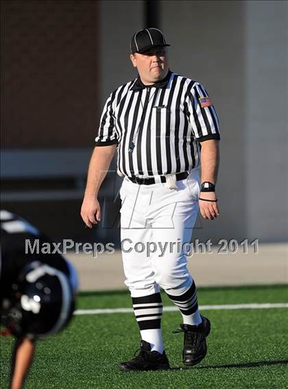 Thumbnail 2 in Chico vs. Howe photogallery.