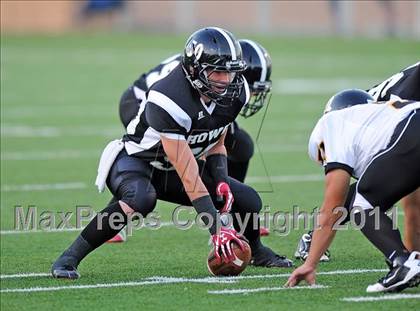 Thumbnail 3 in Chico vs. Howe photogallery.