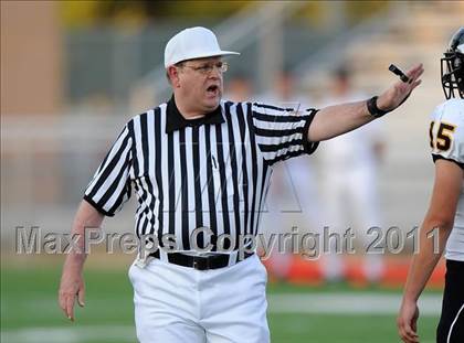 Thumbnail 1 in Chico vs. Howe photogallery.