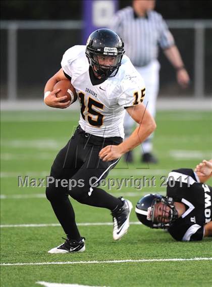 Thumbnail 2 in Chico vs. Howe photogallery.