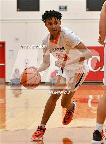 Thumbnail 2 in Brandeis vs. Bowie (UIL Class 6A Area Playoff) photogallery.
