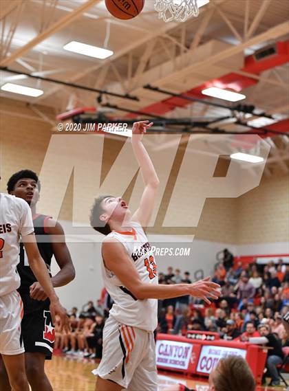 Thumbnail 1 in Brandeis vs. Bowie (UIL Class 6A Area Playoff) photogallery.
