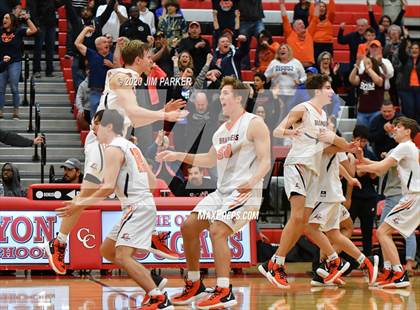 Thumbnail 2 in Brandeis vs. Bowie (UIL Class 6A Area Playoff) photogallery.