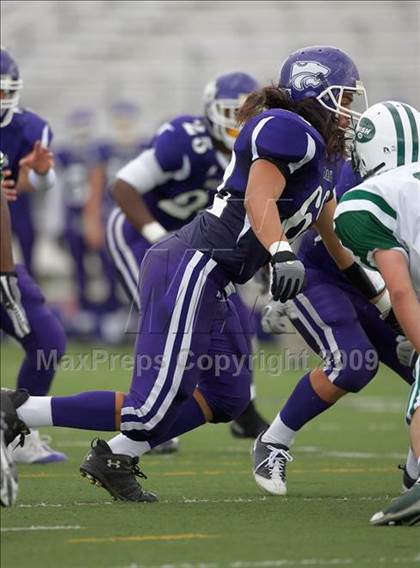 Thumbnail 3 in Franklin vs. Sacred Heart Cathedral (Battle at the Capital) photogallery.