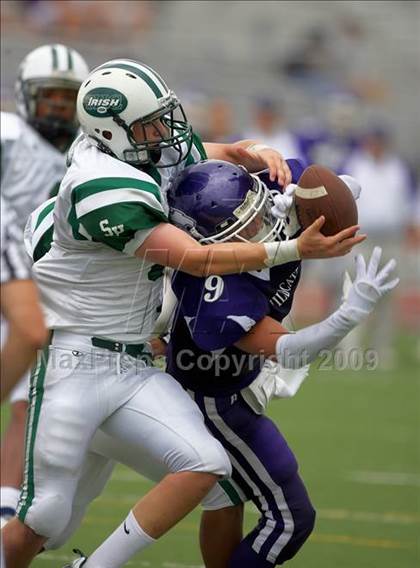 Thumbnail 3 in Franklin vs. Sacred Heart Cathedral (Battle at the Capital) photogallery.