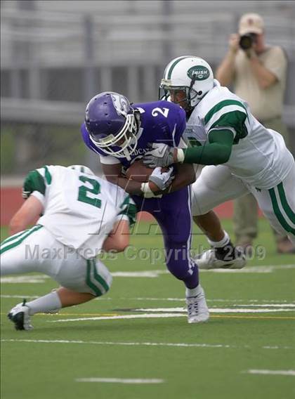 Thumbnail 2 in Franklin vs. Sacred Heart Cathedral (Battle at the Capital) photogallery.