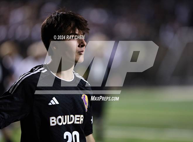 null - Photo 01